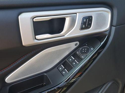 Gray Metallic 2023 Ford Explorer ST