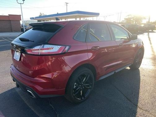 2024 Ford Edge ST