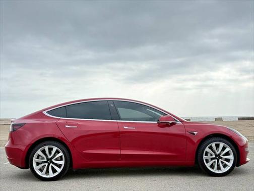 2017 Tesla Model 3 Long Range