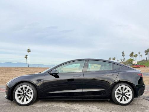 2023 Tesla Model 3 Standard Range