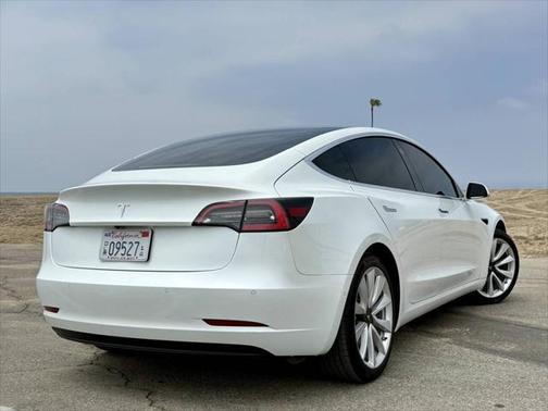 2020 Tesla Model 3 Standard Range Plus