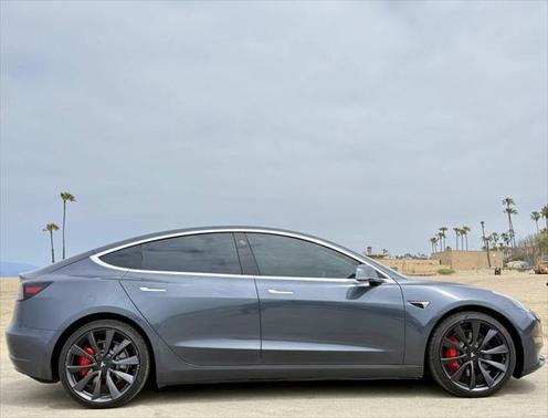 2020 Tesla Model 3 Performance