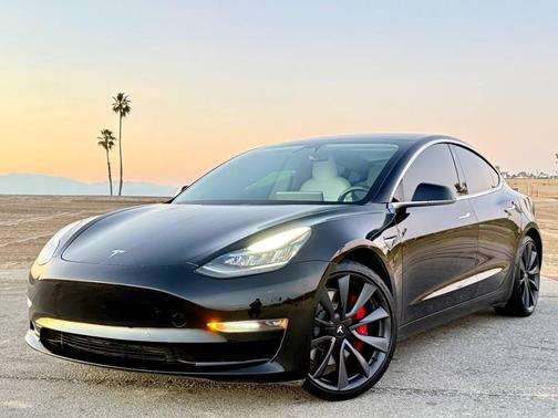 2020 Tesla Model 3 Performance