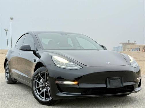 2019 Tesla Model 3 Performance