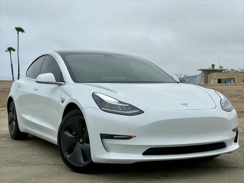 2019 Tesla Model 3 Long Range