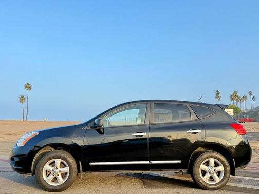 2012 Nissan Rogue S
