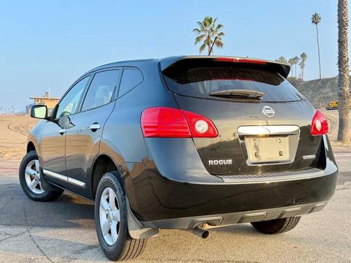 2012 Nissan Rogue S