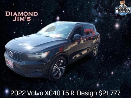 2022 Volvo XC40 T5 R-Design