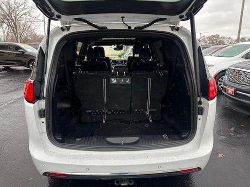 2020 Chrysler Pacifica Touring-L Plus