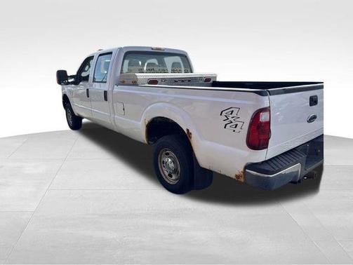 Oxford White 2011 Ford F-250 XL