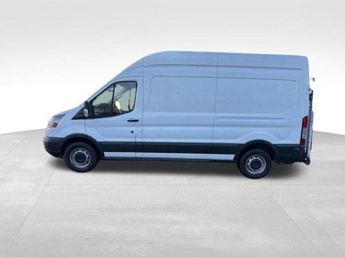 2017 Ford Transit-250 Base