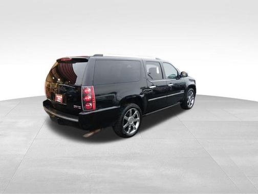 2011 GMC Yukon XL Denali