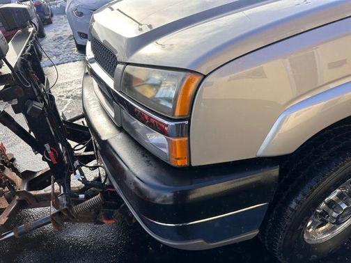 2004 Chevrolet Silverado 2500 LT H/D Extended Cab