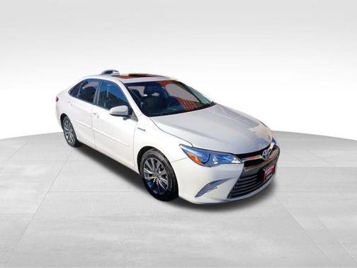 2015 Toyota Camry Hybrid XLE