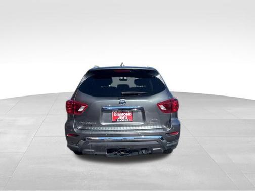 Gun Metallic 2020 Nissan Pathfinder Platinum 4WD