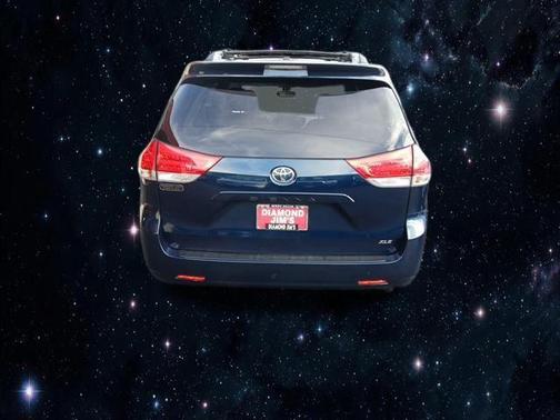 2011 Toyota Sienna XLE