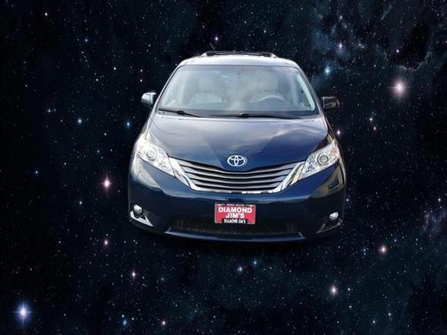 2011 Toyota Sienna XLE
