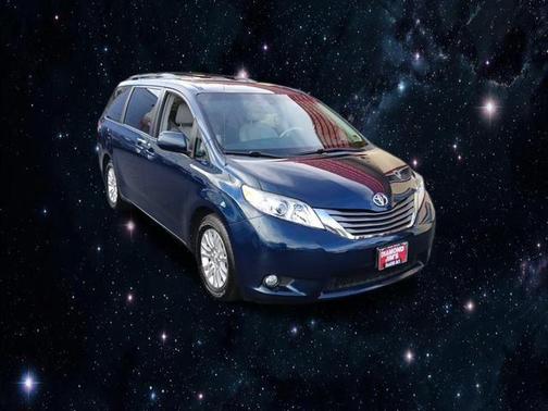 2011 Toyota Sienna XLE