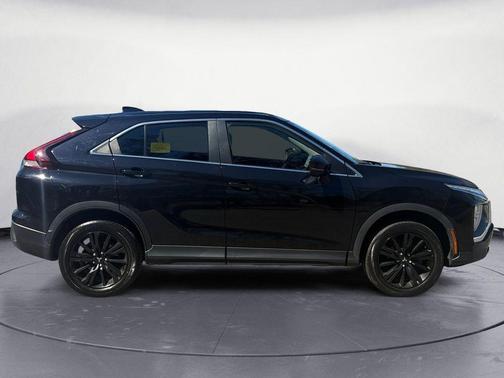 2023 Mitsubishi Eclipse Cross LE