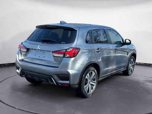2024 Mitsubishi Outlander Sport SE