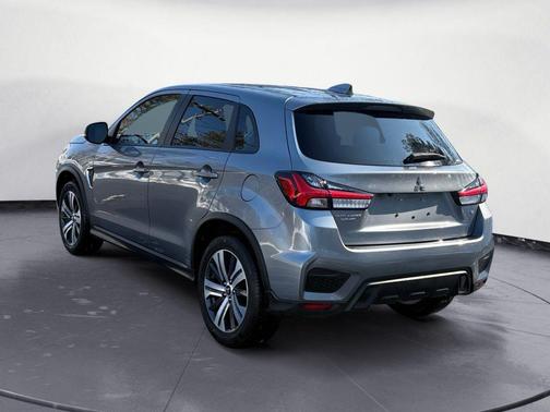 2024 Mitsubishi Outlander Sport SE