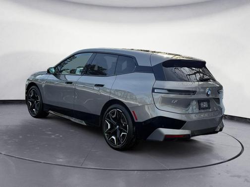 2023 BMW iX xDrive50