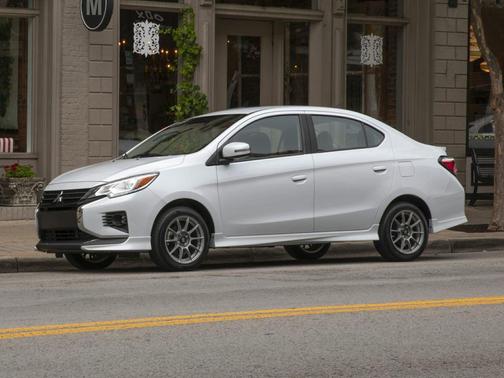 Starlight Silver Metallic 2022 Mitsubishi Mirage G4 ES