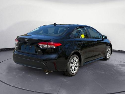 Midnight Black Metallic 2024 Toyota Corolla LE