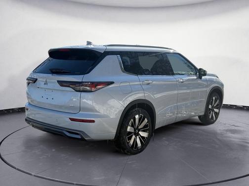 2026 Mitsubishi Outlander SEL 2.5 S-AWC