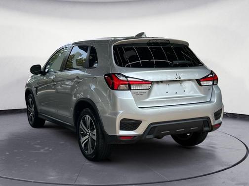 2024 Mitsubishi Outlander Sport SE