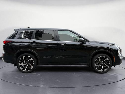 2023 Mitsubishi Outlander SE 2.5 S-AWC