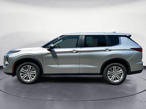 2022 Mitsubishi Outlander ES 2.5 S-AWC