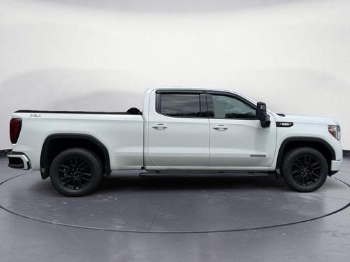 Wh 2021 GMC Sierra 1500 Elevation