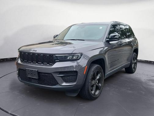 2023 Jeep Grand Cherokee Altitude