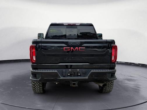 2023 GMC Sierra 2500 Denali