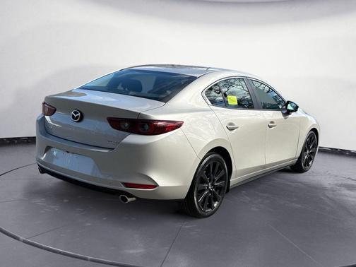 2024 Mazda Mazda3 2.5 S Select Sport