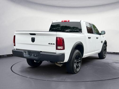 2024 RAM 1500 Classic Warlock Crew Cab 4x4 5'7' Box
