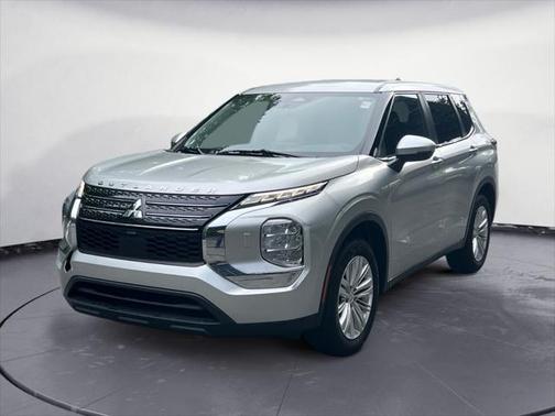 2022 Mitsubishi Outlander ES 2.5 S-AWC