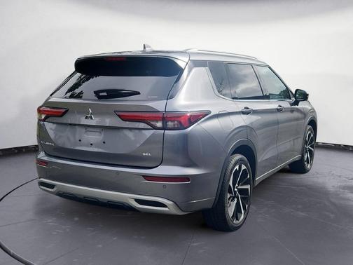 2022 Mitsubishi Outlander SEL 2.5 S-AWC