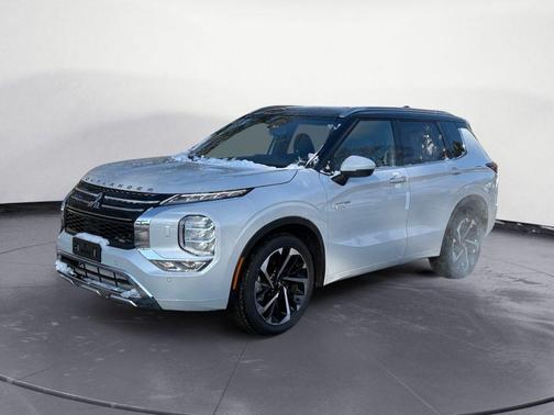 2025 Mitsubishi Outlander PHEV SEL