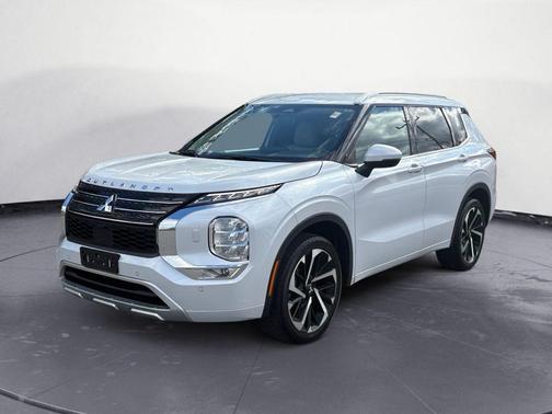 2023 Mitsubishi Outlander 