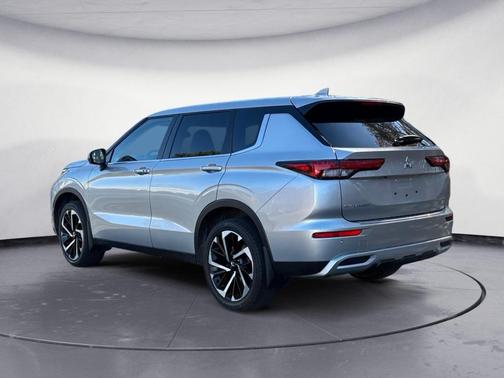 2023 Mitsubishi Outlander SE 2.5 S-AWC