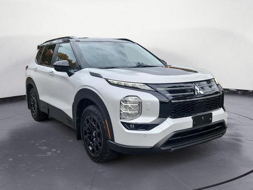 2025 Mitsubishi Outlander Trail Edition S-AWC