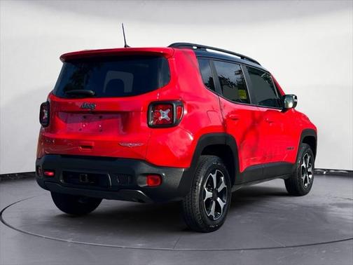 2022 Jeep Renegade Trailhawk
