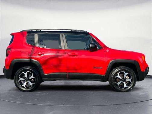 2022 Jeep Renegade Trailhawk