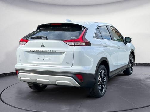 2025 Mitsubishi Eclipse Cross SE