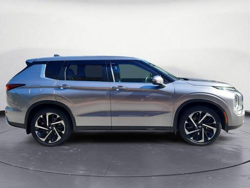 2022 Mitsubishi Outlander