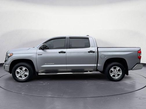 Super White 2021 Toyota Tundra SR5