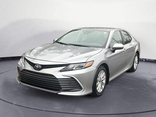 Celestial Silver Metallic 2024 Toyota Camry LE