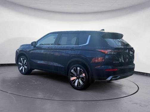 2026 Mitsubishi Outlander SE 2.5 S-AWC